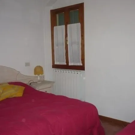 Holiday home Charmantes Ferienhaus In Piani Della Rugginosa Mit Grossem Garten