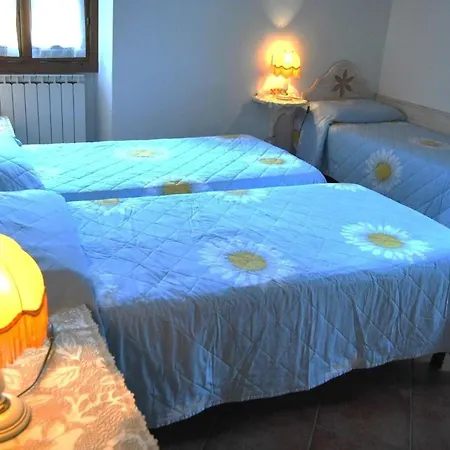 Charmantes Ferienhaus In Piani Della Rugginosa Mit Grossem Garten Holiday home Reggello
