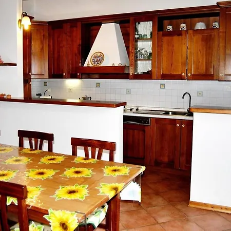 Charmantes Ferienhaus In Piani Della Rugginosa Mit Grossem Garten *